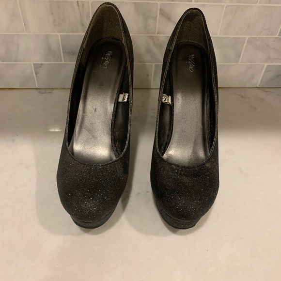 Black sparkly heels - Picture 2 of 4